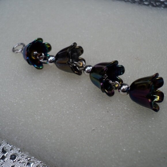 Iridescent Lilly of the Valley earrings and pendant set POS159 - Picture 9 of 11